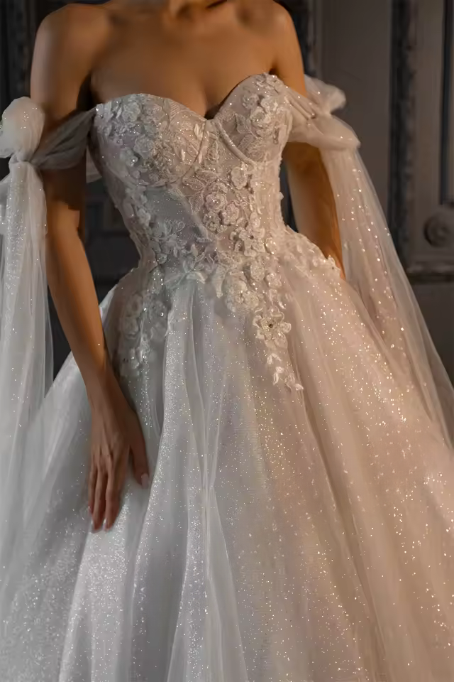 Wedding Dress with Off-Shoulder Sleeves and Tulle Pleated Skirt